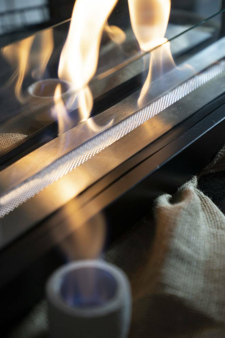 HOMINOVA - XXL Übertisch Kamin - rechteckig, schwarz
