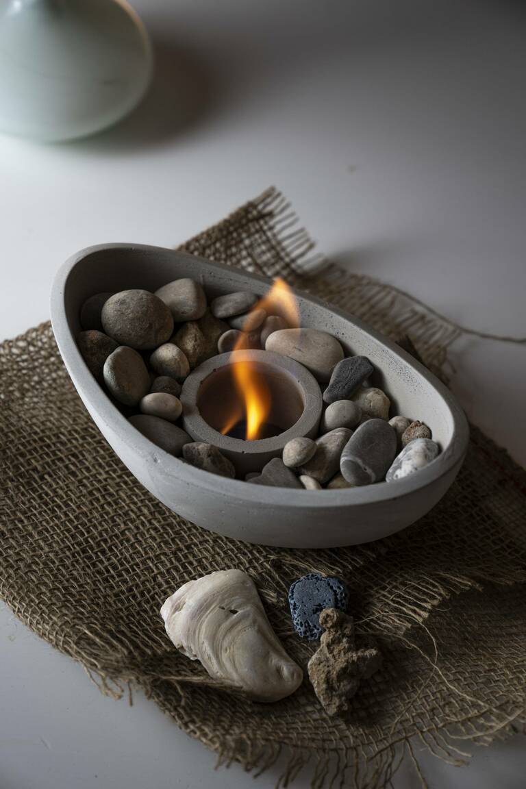 HOMINOVA - Übertisch Kamin - Beton - Schiffchen, grau